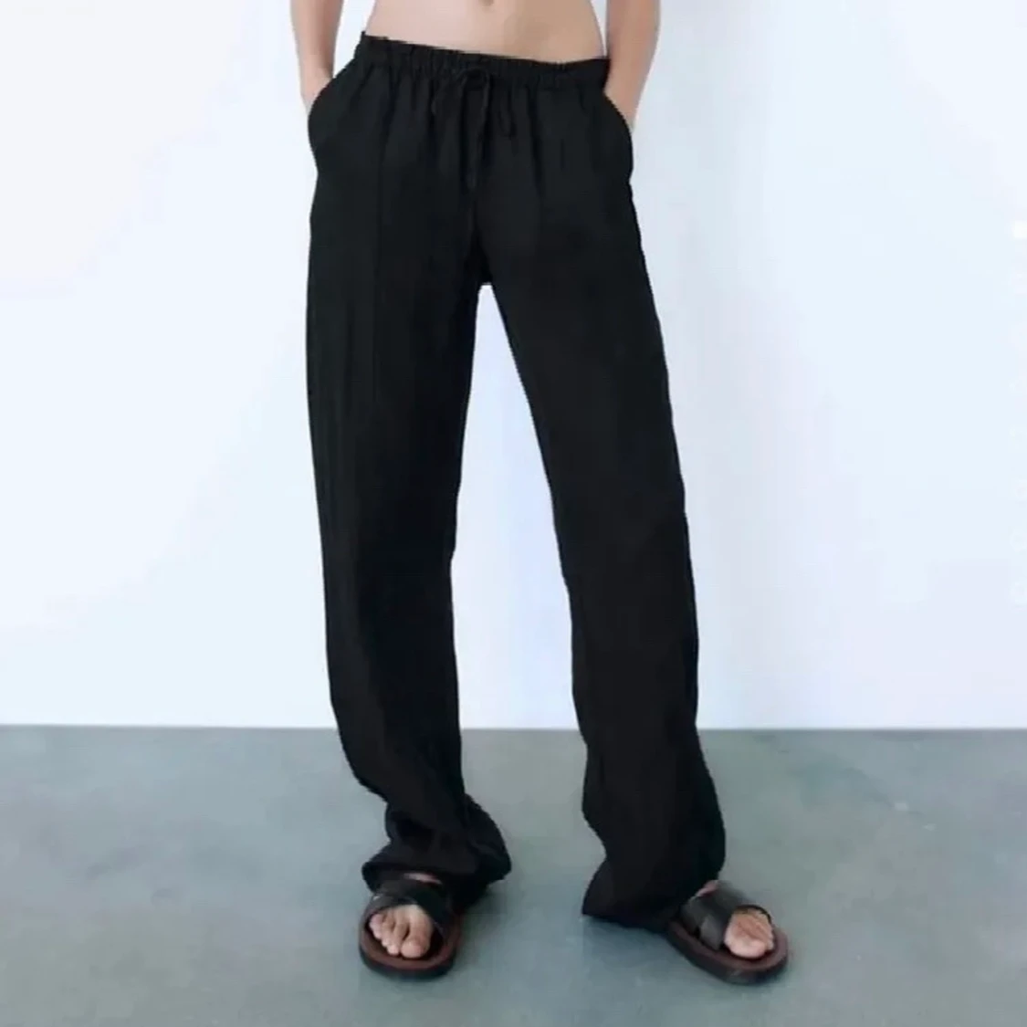 Svarta zara linnebyxor