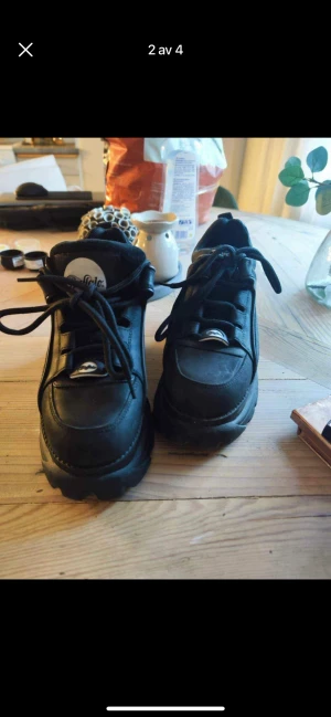 Buffaloskor nyskick!  - Buffaloskor nyskick  Storlek 39 