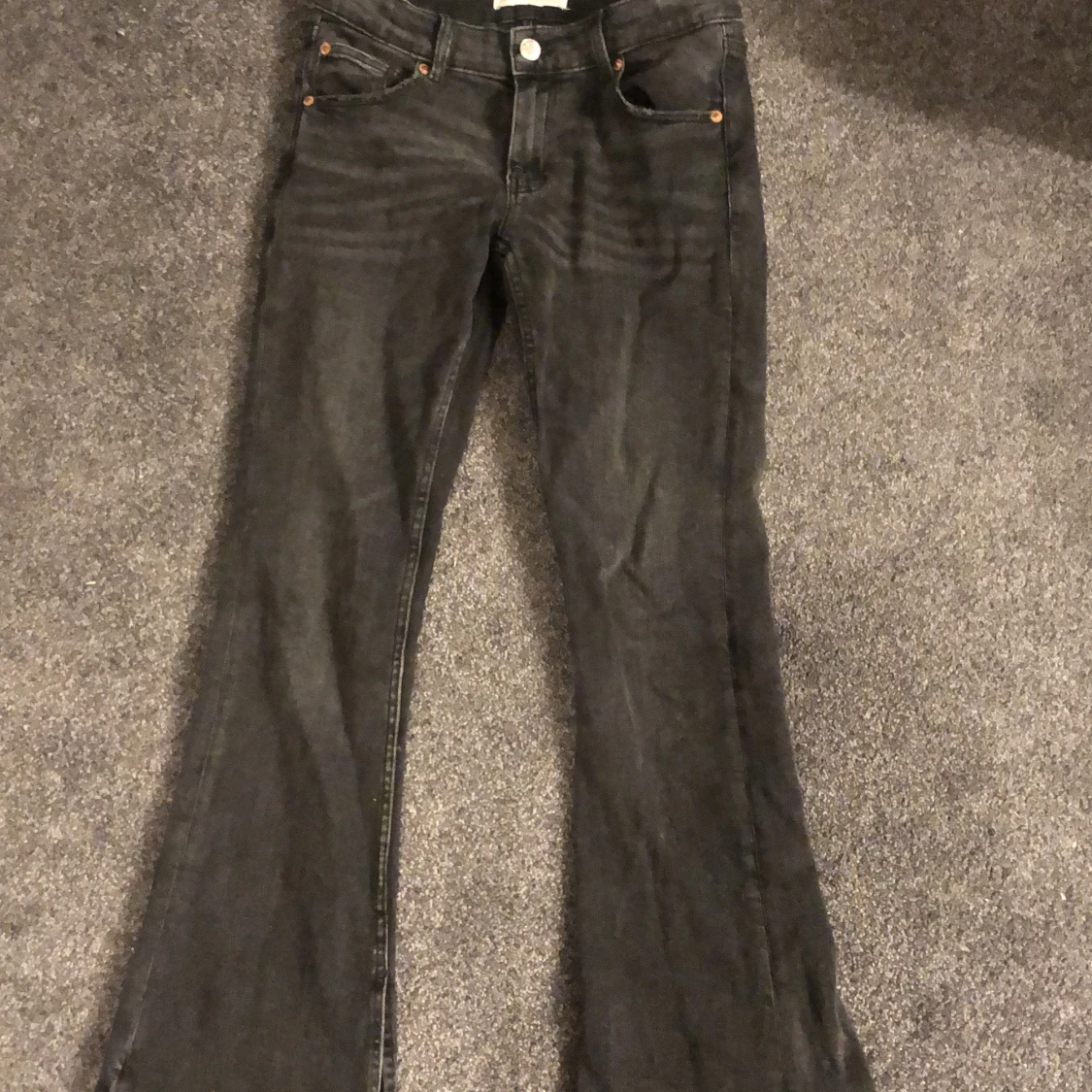 Svarta mid/Low waist jeans
