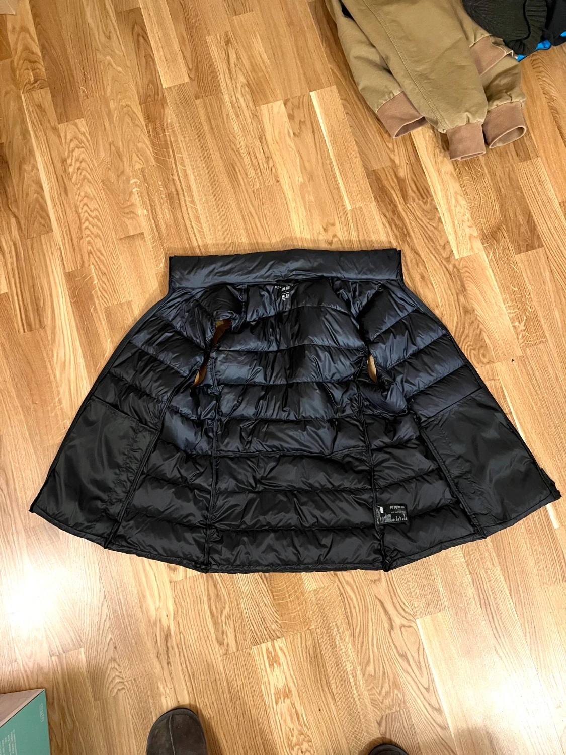 Uniqlo Puffer Vest i svart - 90