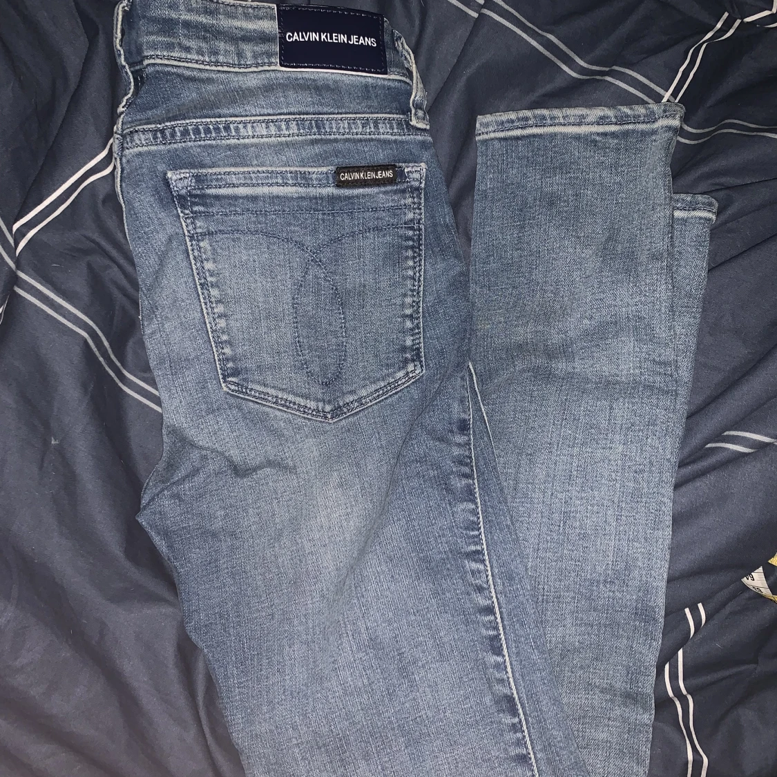 CALVIN KLEIN JEANS