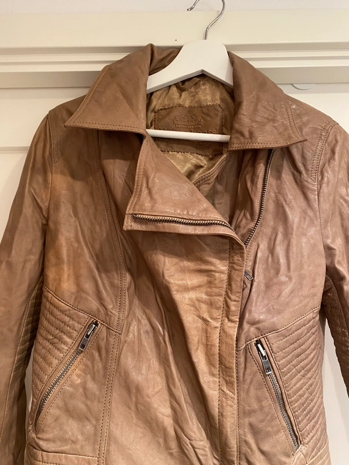 Skinnjacka från Primeboot - 90