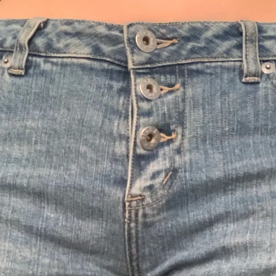 Utsvängda jeans - 91