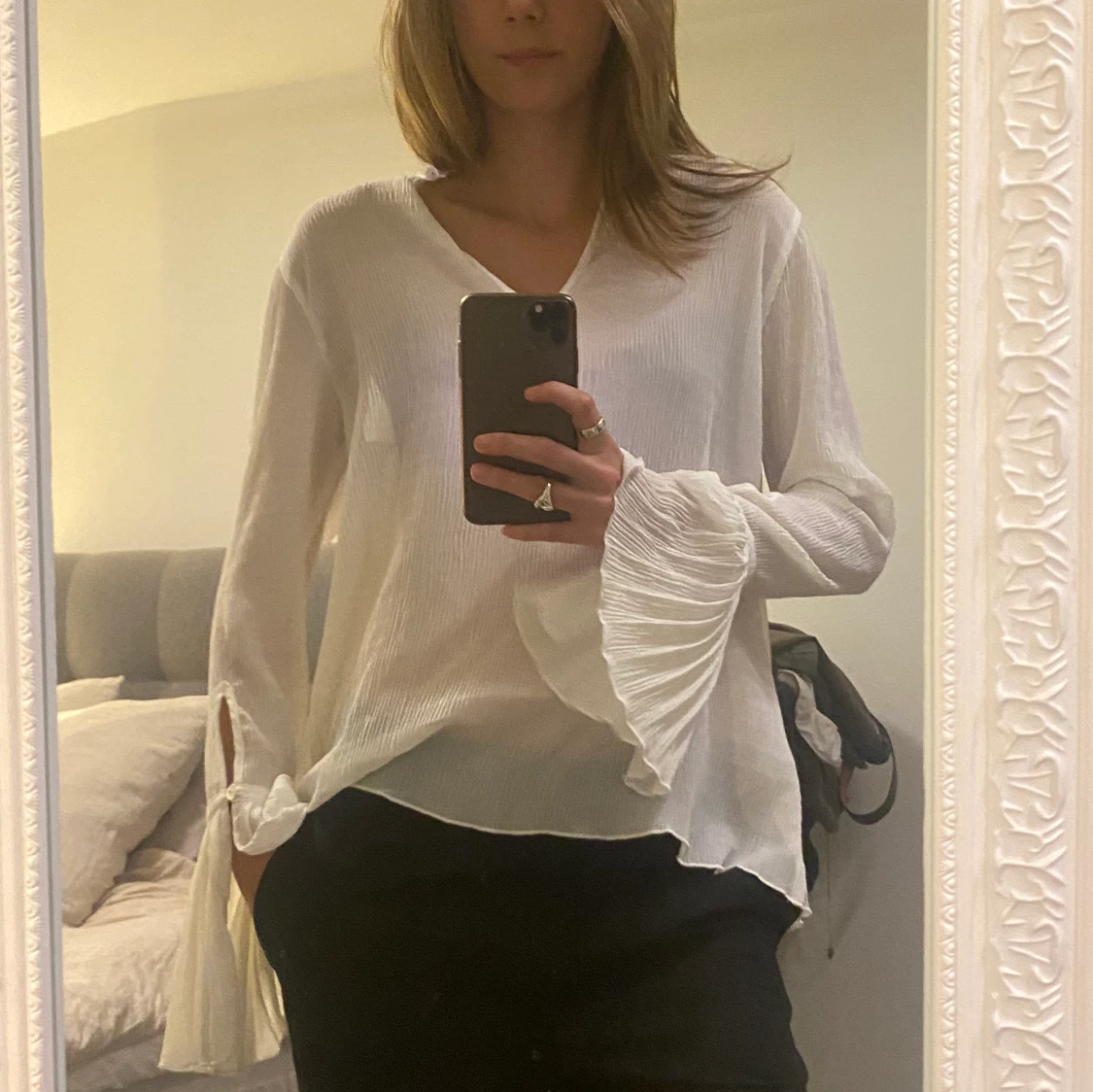 Härlig plisserad blus