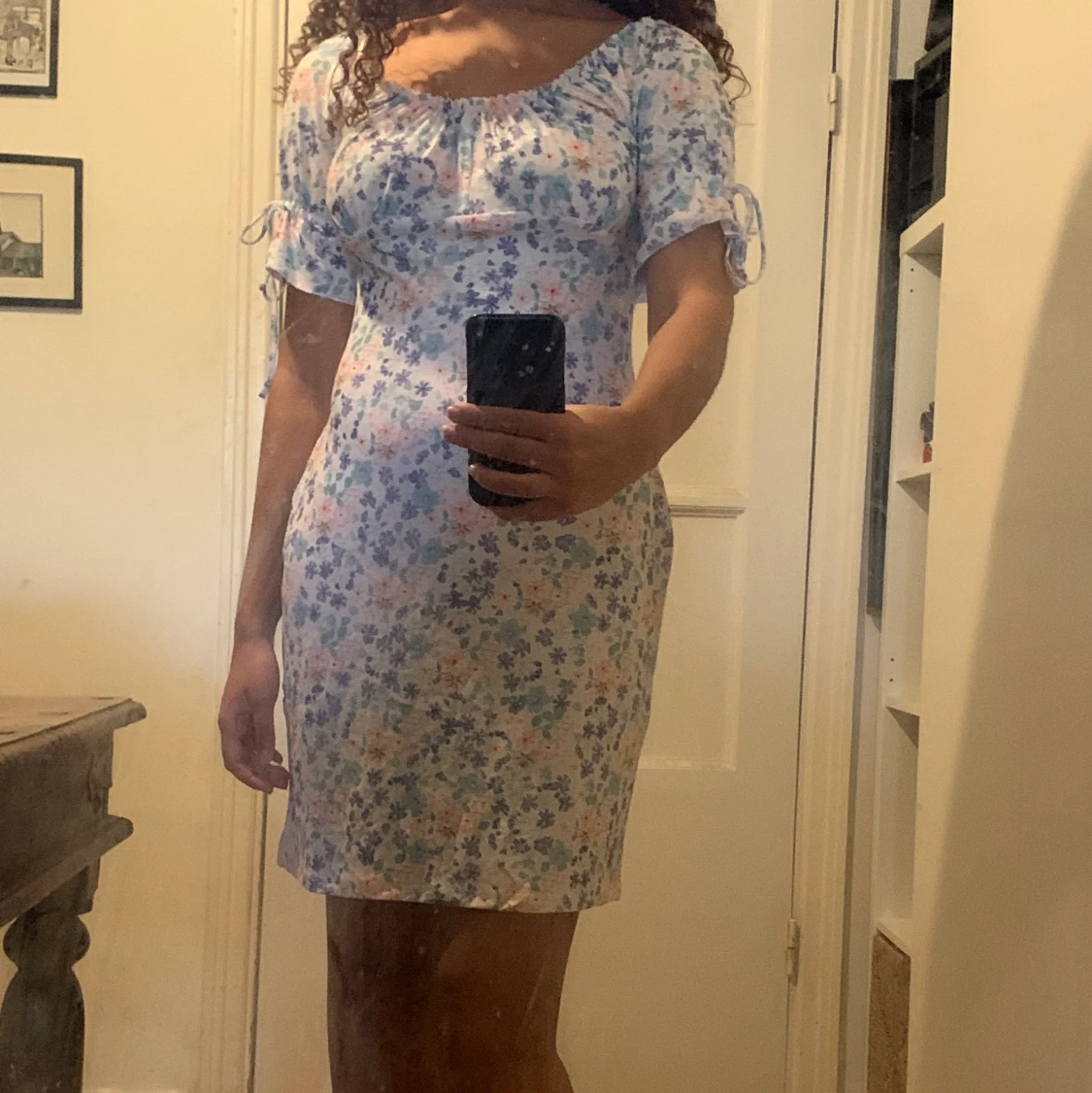 Blommig sommar klänning  - 90