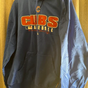 Cubs Baseball Vintage Hoodie - Vintage Hoodie! Kvalitet: vintage men i toppform  Storlek: XL   Pris: 400kr