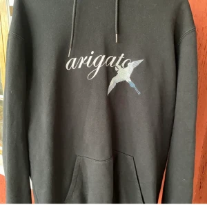 Axel Arigato Hoodie! - Storlek: L Pris: 400kr Frakt = 66kr med postnord 