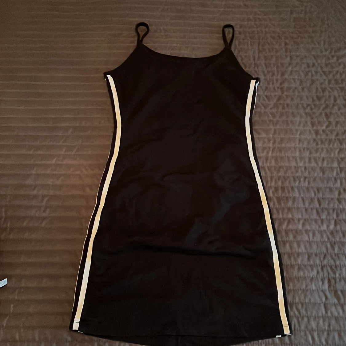 Adidas klänning - 90