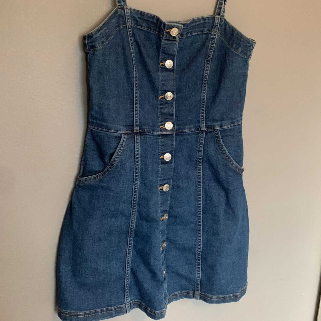 Mörkblå jeansklänning - 90