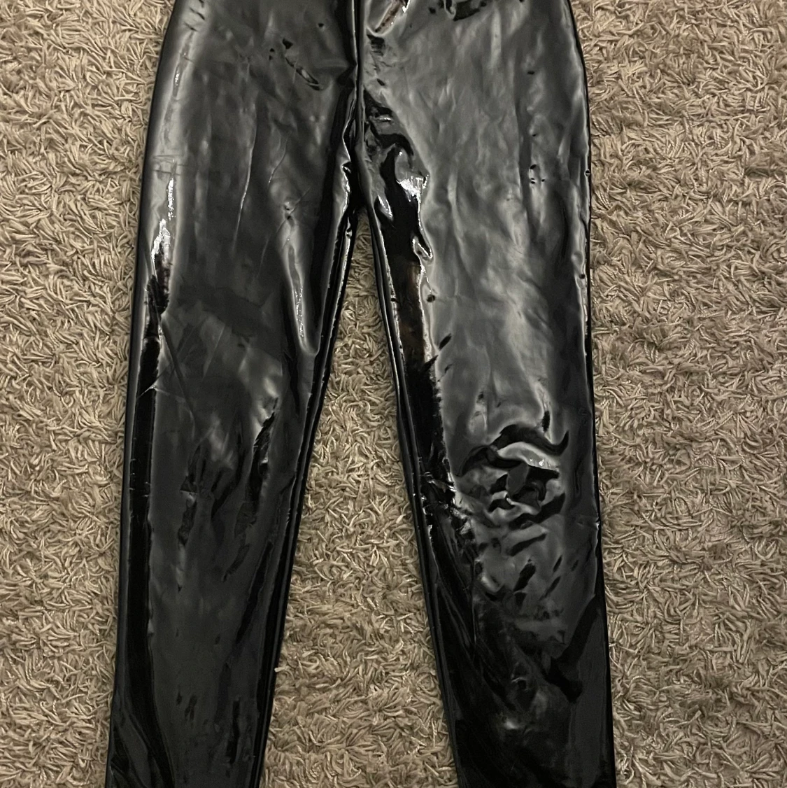 NELLY VINYL PANTS  - 90