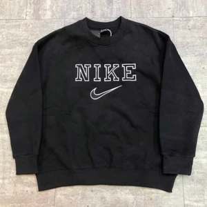 Nike vintage sweatshirt Fits M - Nike sweatshirt passar M