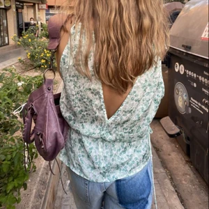 Topp - Finaste toppen, i nyskick helt utan defekter💞