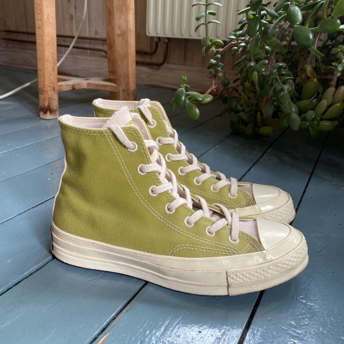 Converse i unik färg 