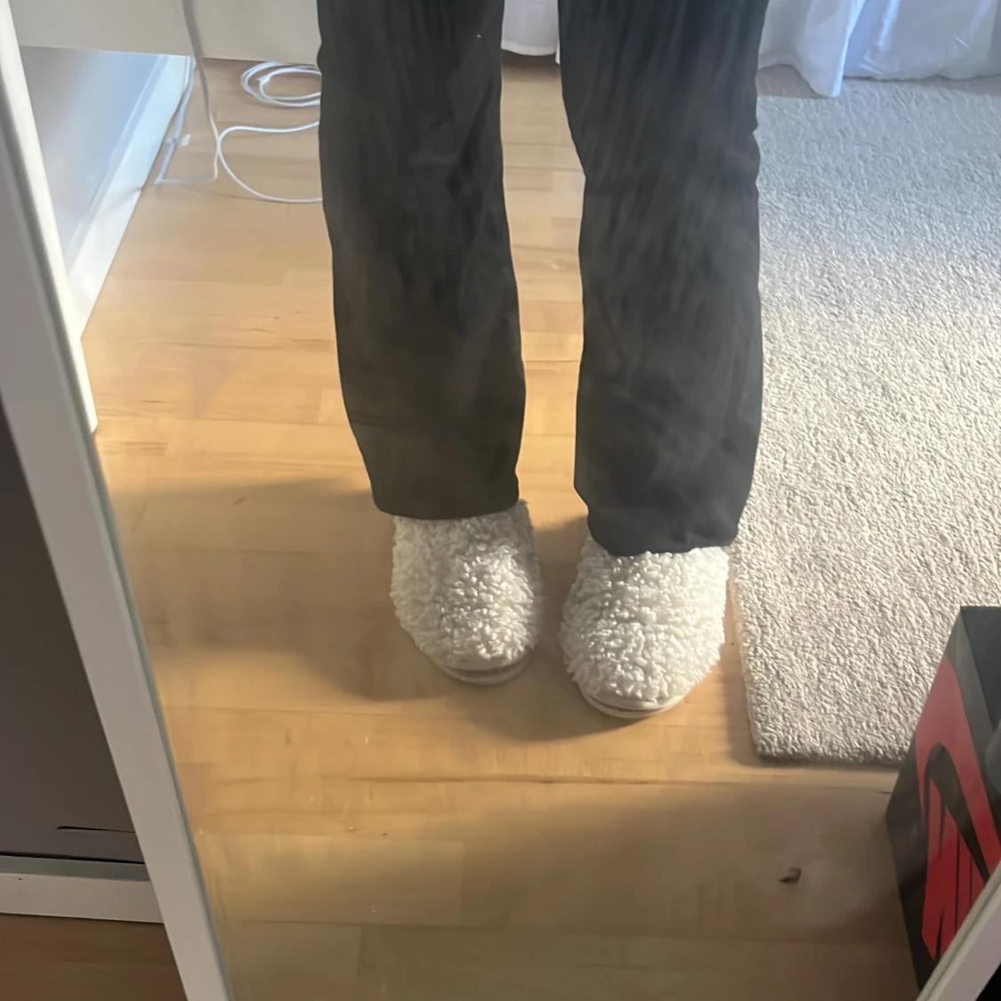 Svarta Bootcut jeans  - 90