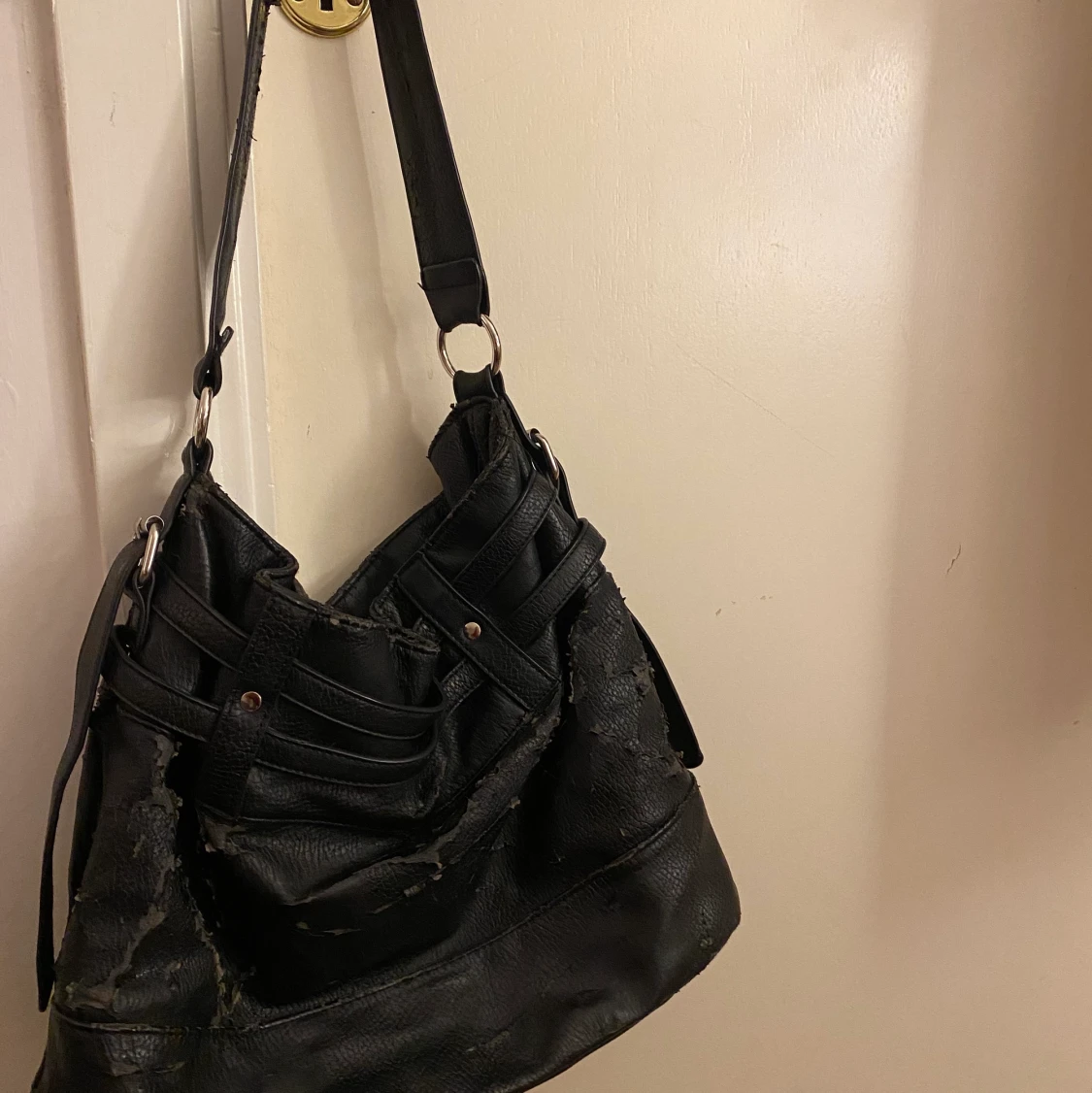 Svart axelväska!! - 90
