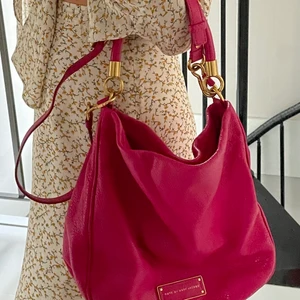 Marc Jacobs  - Äkta väska från Marc by Marc Jacobs i mycket fint skick!