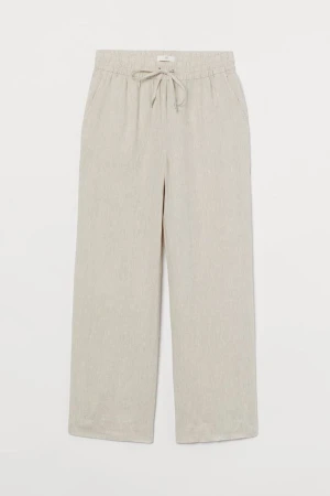 Linnebyxor från H&M  - Jättefina linnebyxor från H&M. Köpta på plick men aldrig använda då de var för stora för mig. Nytt skick!💕 Pris kan diskuteras😊 150150kr inklusive frakt