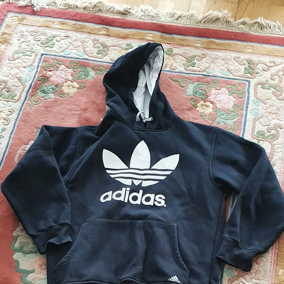 Oversize adidas hoodie - 90
