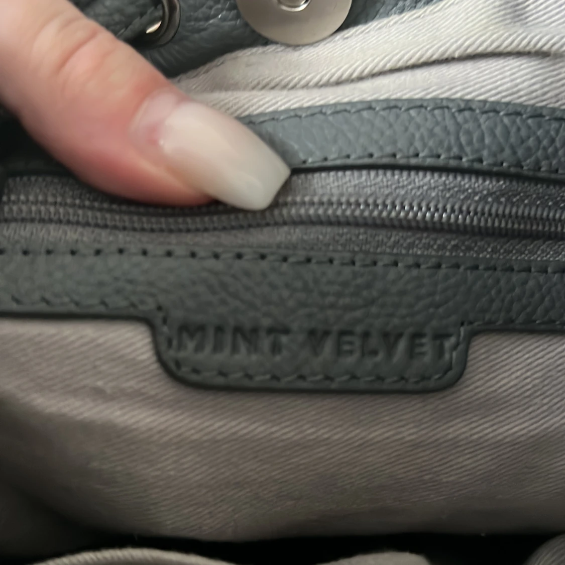 Mint Velvet Buckeyes Bag - 91