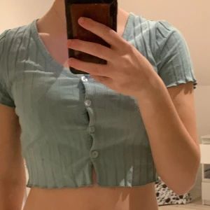 Linne - En tröja som ej kommer till användning 