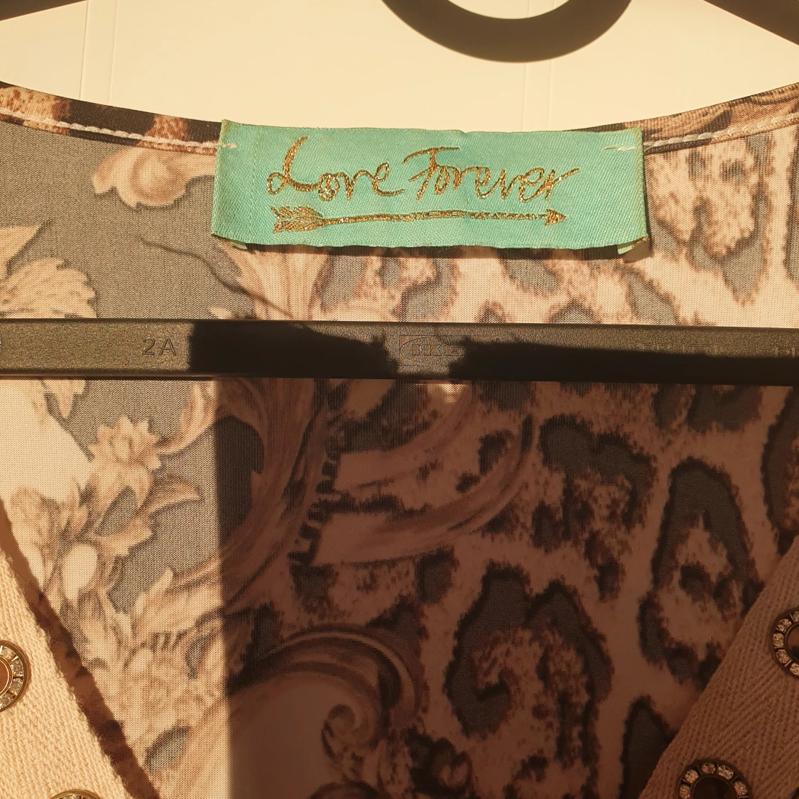 Snygg open shoulder top - 91