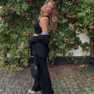 Topp - H&M - Toppen gjort sitt i min garderob :p