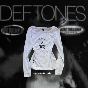 Deftones shirt <3 - Helt ny tröja!! Max 90 grader i tvättmaskinen!! Gjort själv! 