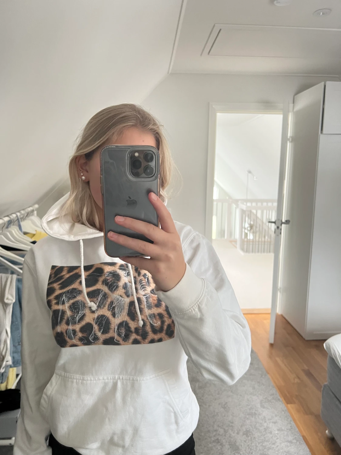 Hoodie med tryck strl S