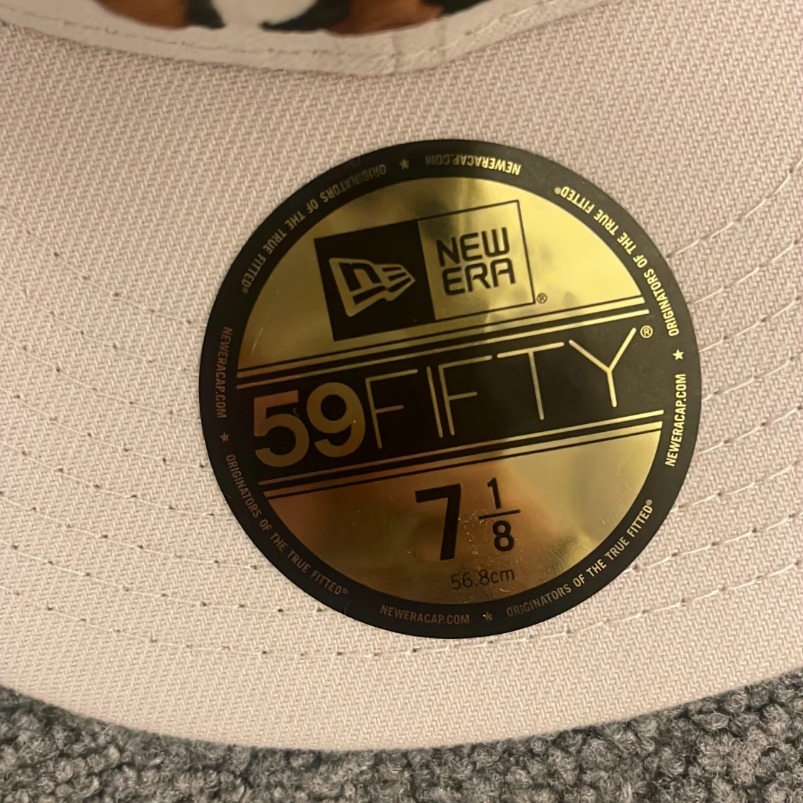 Supreme/New Yorker keps - 91