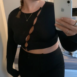 Fest topp - Långärmad fest topp, aldrig använd bara testad och lappen finns kvar!