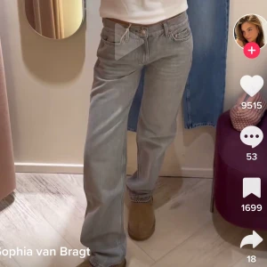 Lågmidjade Jeans - Säljer nu dessa jeans från Gina 🫶Skriv privat för fler bilder /frågor😊