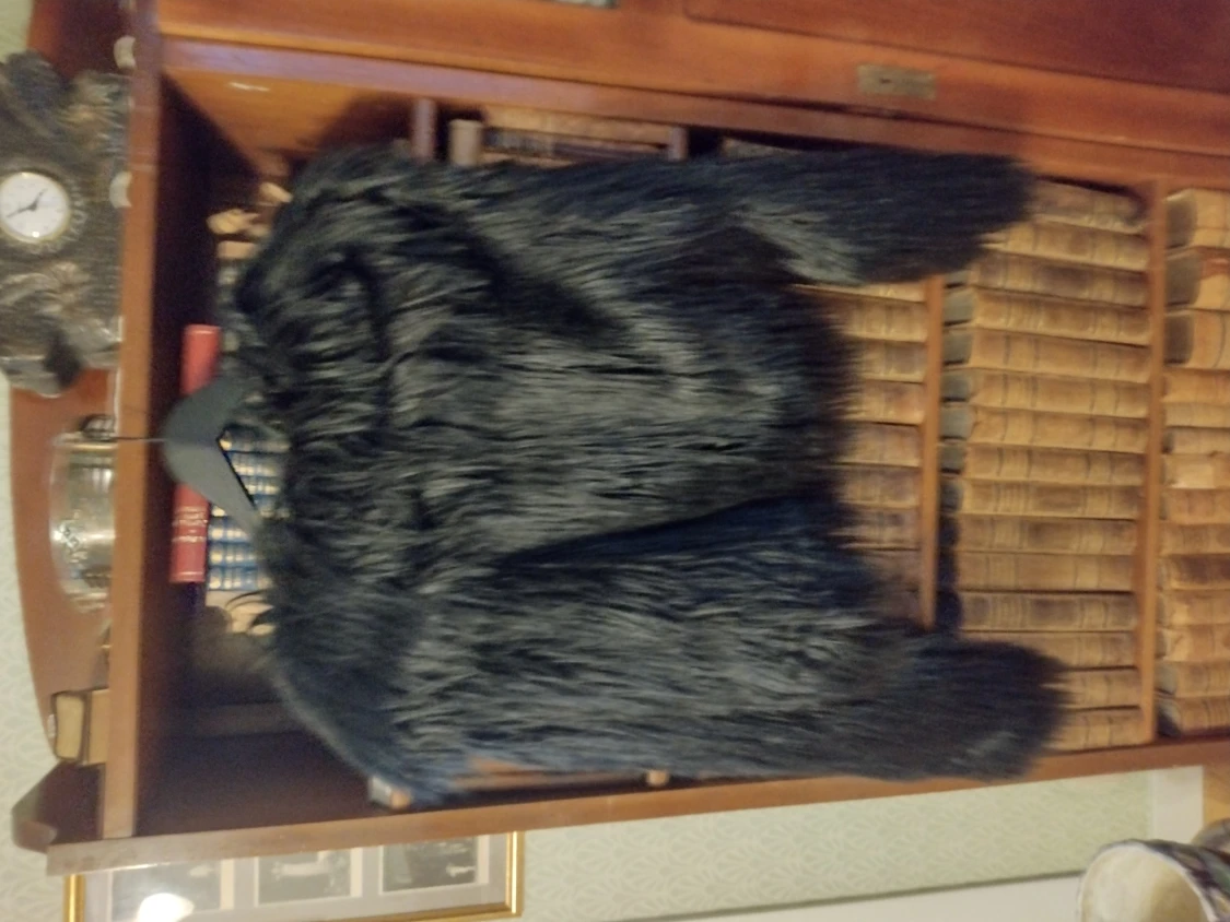 fluffig fuskpälsjacka - 90