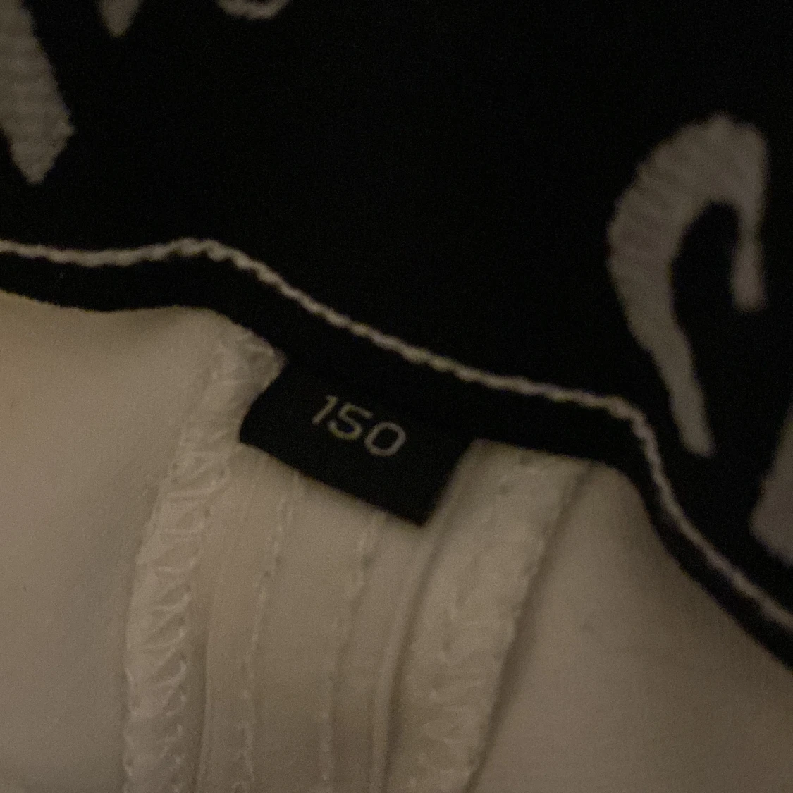 Oanvända vita ridbyxor  - 90