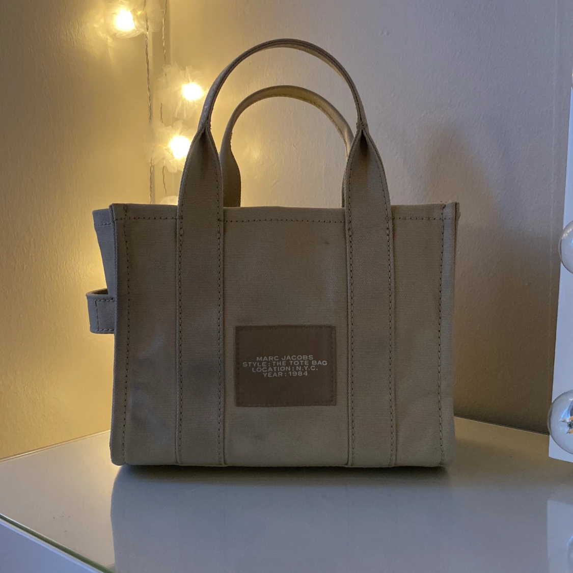 MARC JACOBS THE TOTE BAG - 90