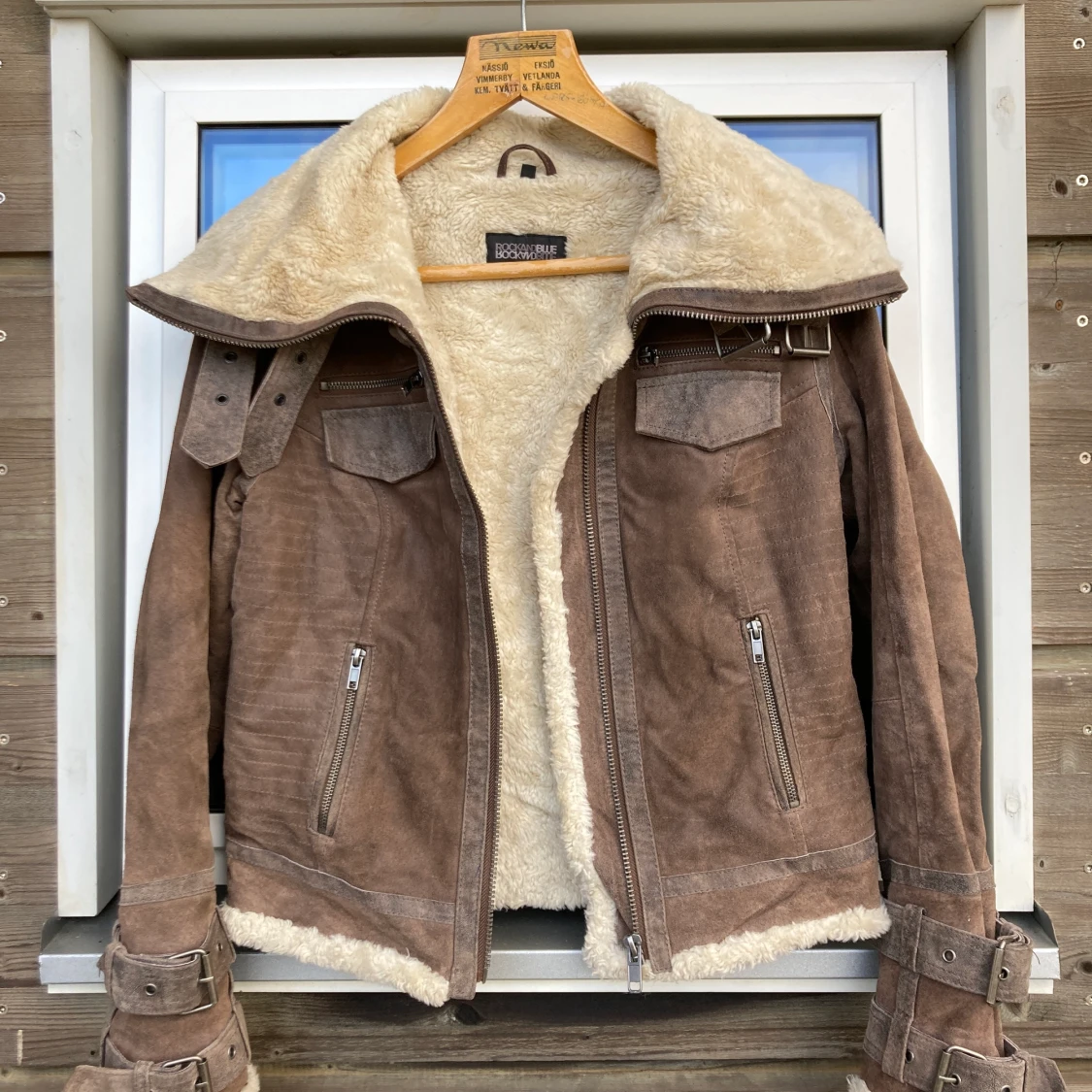 Snygg retrojacka i mocha strl 36 - 91