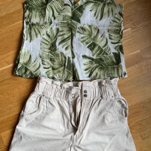 Linneskjorta och shorts Mycket bra skick - Linneskjorta och shorts Mycket bra skick