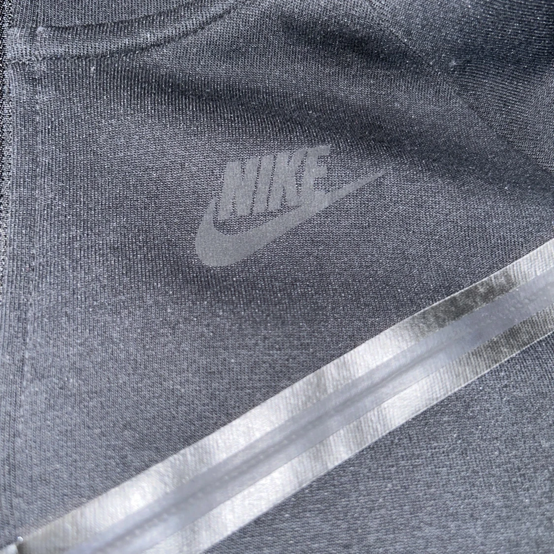 NIKE TECH BLACK  - 91