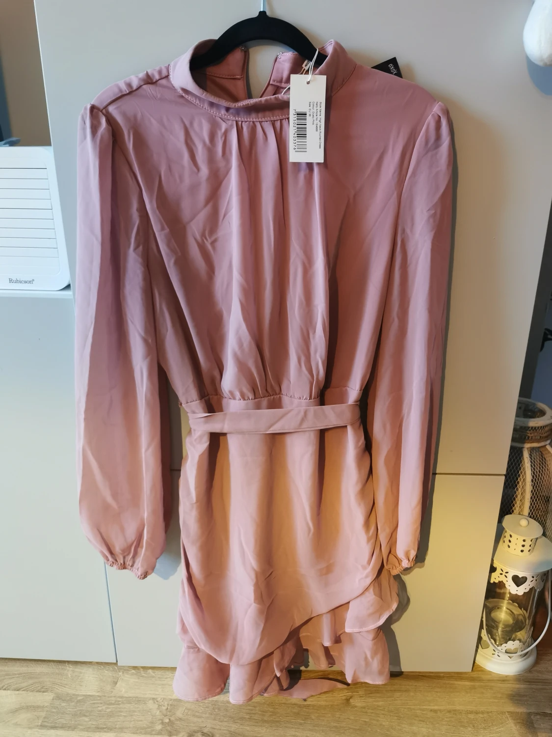 Helt ny klänning från nelly