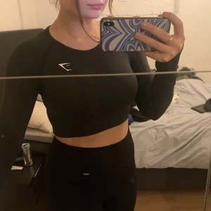 Gymshark topp - Nästan oanvänd  Frakt tillkommer 