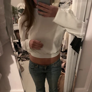 Fest blus  - Sjukt snygg fest blus med öppen rygg!❤️ Aldrig använd 