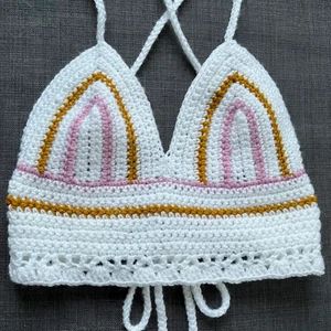 Virkad topp - ❗️KUNDBESTÄLLNING❗️ Egenvirkad topp i färg och mönster efter önskemål☺️ Kan göras i andra färger och storlekar🥰