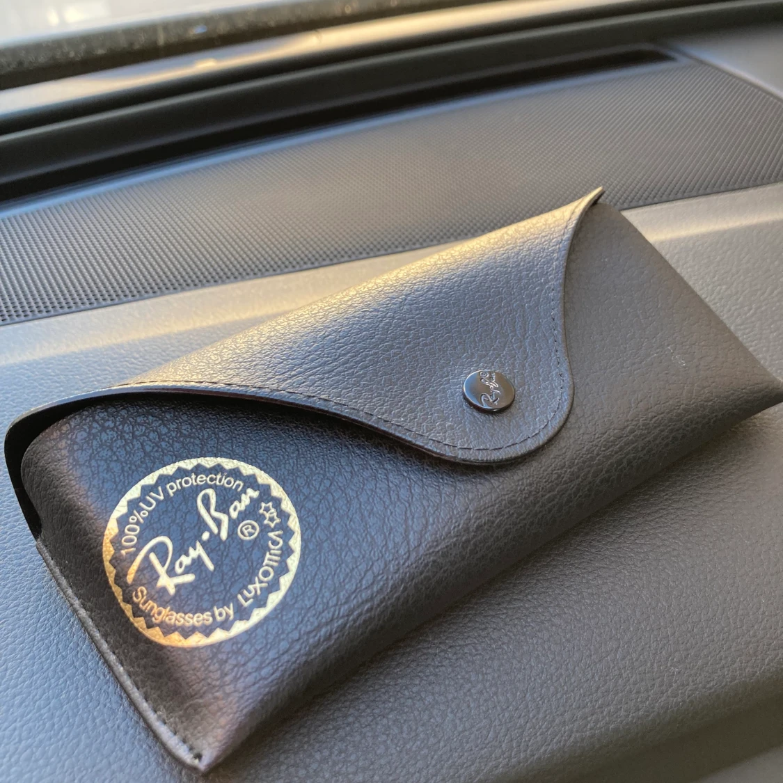 Solglasögon rayban - 90