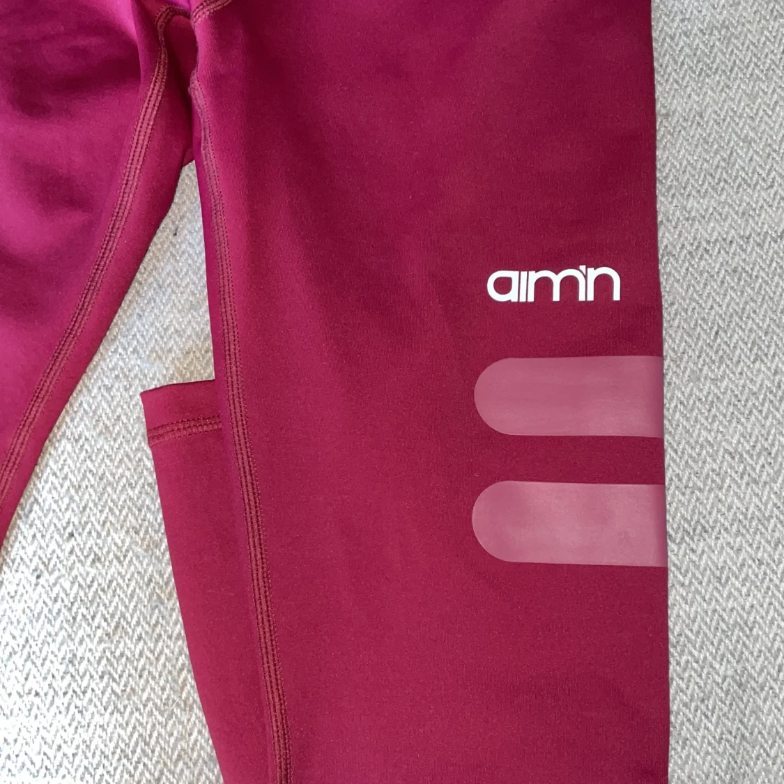 Helt oanvända Aimn tights  - 90