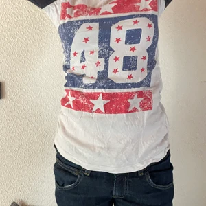 Gammal tröja - En gammal vanlig tröja, stl xs/s