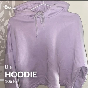 Lila hoodie - Från NA-KD 