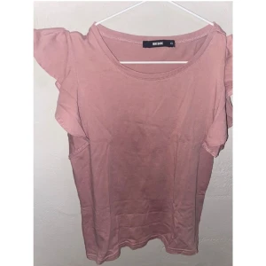 Bikbok topp - Fin bikbok topp