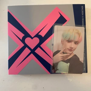 Txt Fight or Escape Kpop album - Säljer Fight or Escape Escape : Together versionen, allt som följde med i albumet ingår (se bild). Insta: @kooptbrb