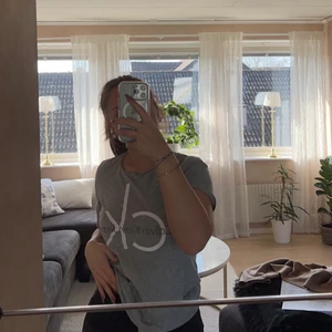 Ck t-shirt💕 - T-shirt från Calvin Klein💕