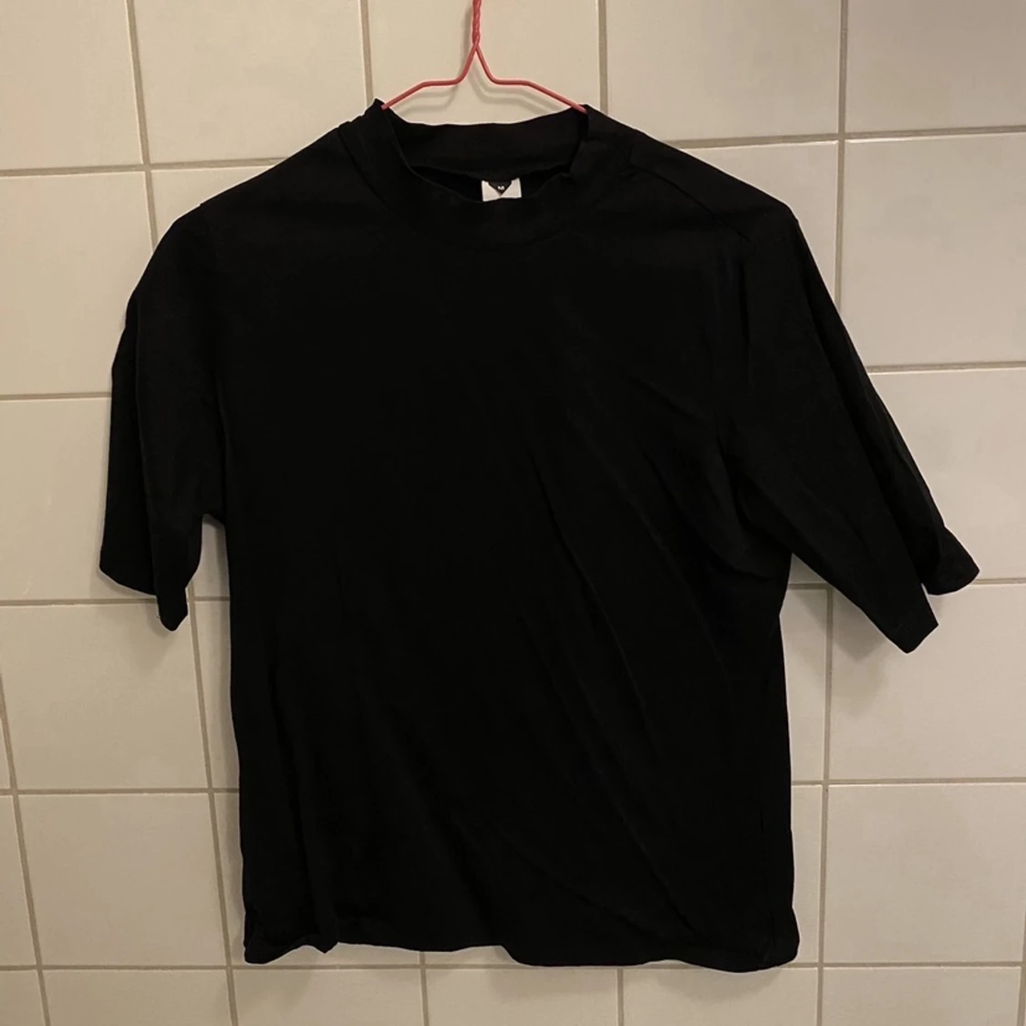 Halvpolo från The Visual Projekt storlek M