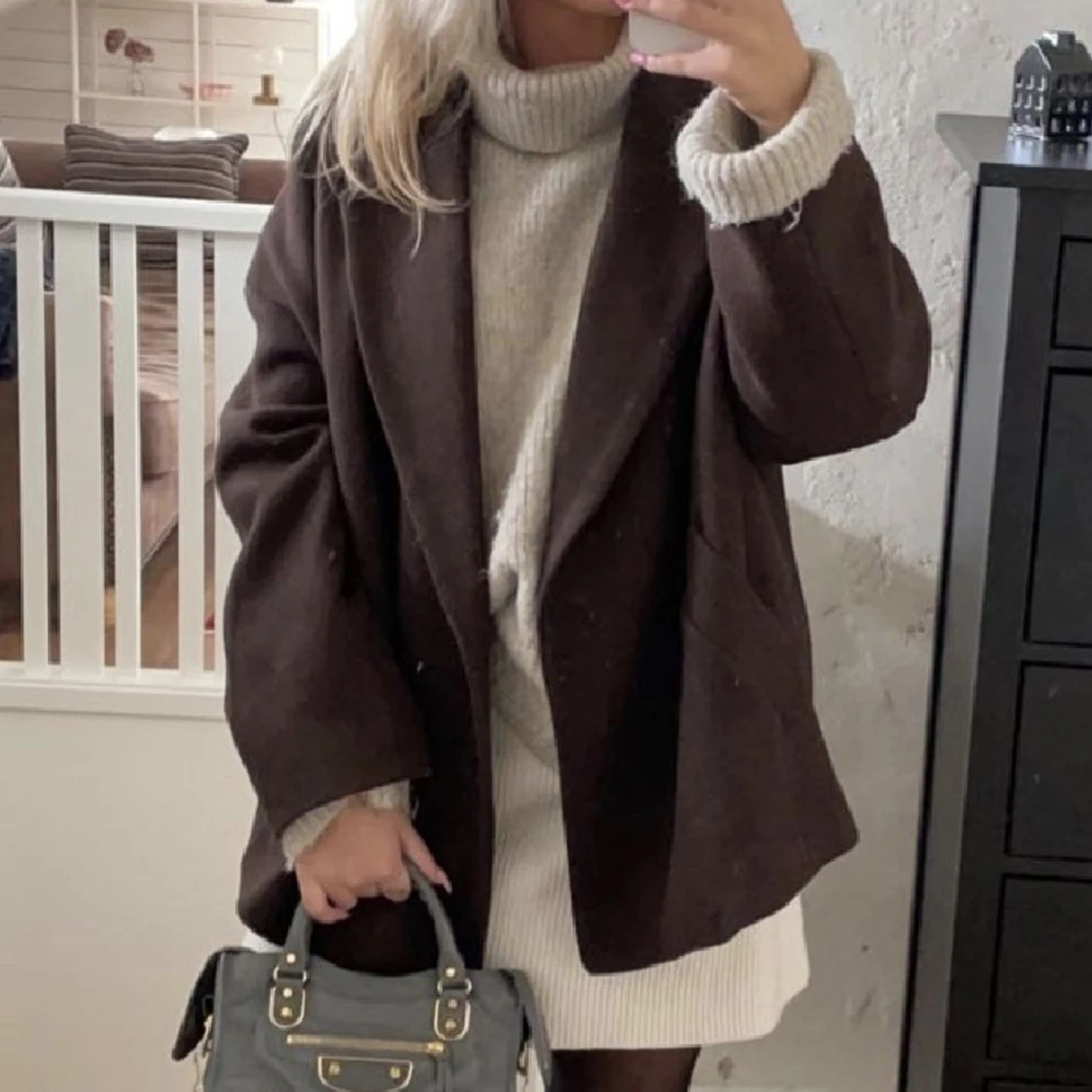 Brun kort kappa - 90